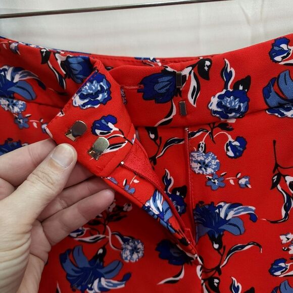 Cynthia Rowley Red and Blue Floral Ankle Pants Size 6 - Picture 7 of 11